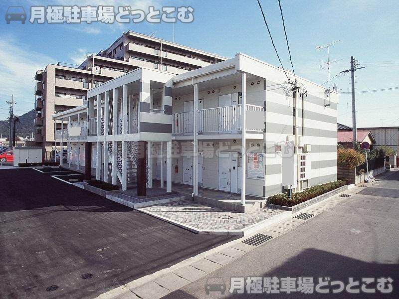 福島市野田町3－4－12の月極駐車場2