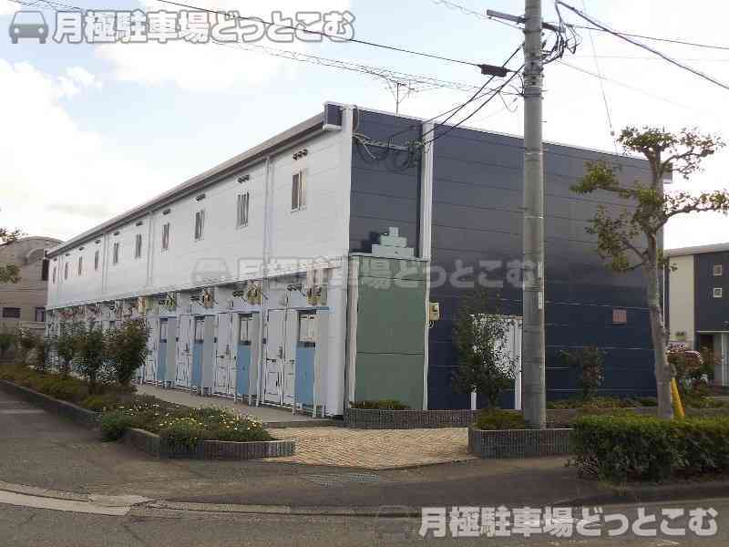 八代市田中西町新地16の月極駐車場2