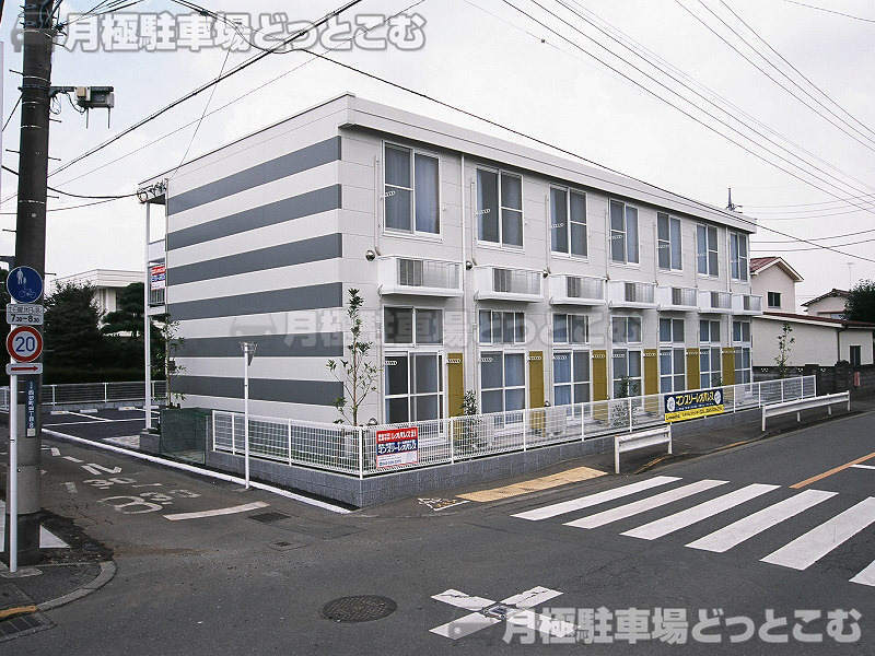 立川市西砂町4－7－4の月極駐車場1