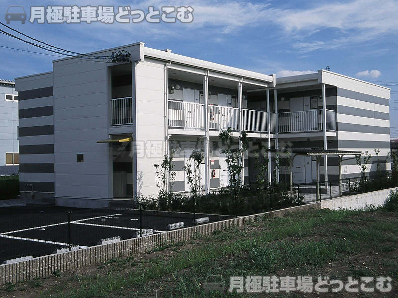 小牧市小牧原2－341の月極駐車場1