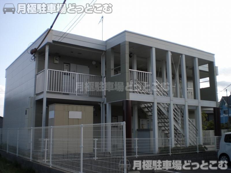 大津市雄琴北1－15－17の月極駐車場1