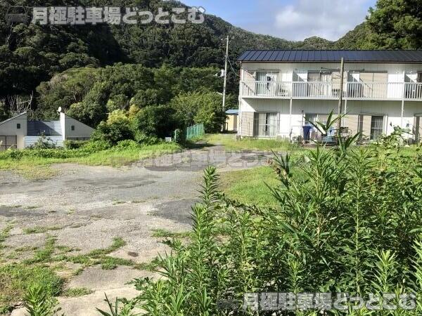 鴨川市天津924-1の月極駐車場1