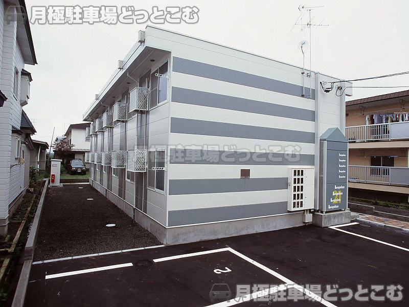 弘前市金属町2－29の月極駐車場2