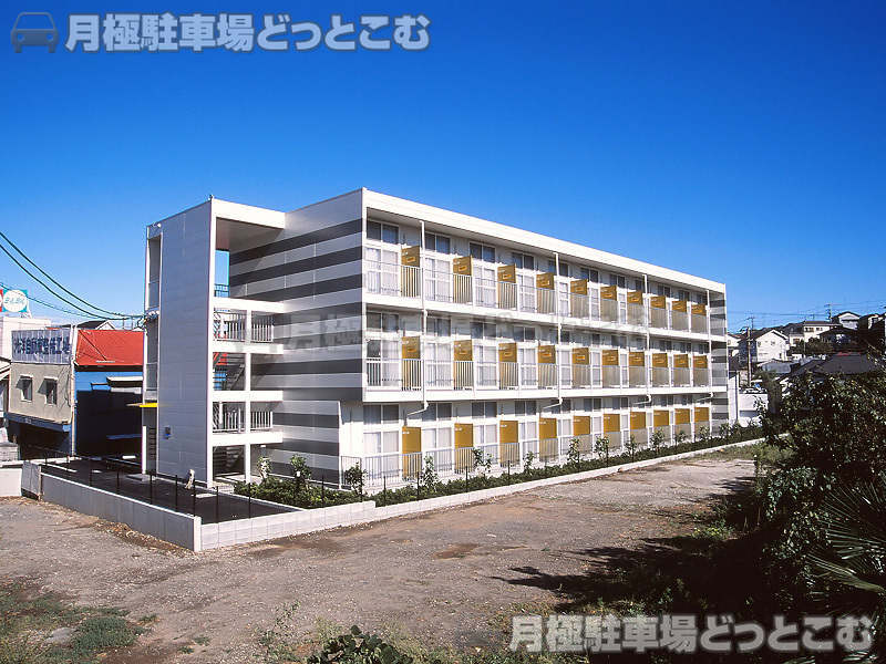 横浜市栄区鍛冶ケ谷1－26－14の月極駐車場1