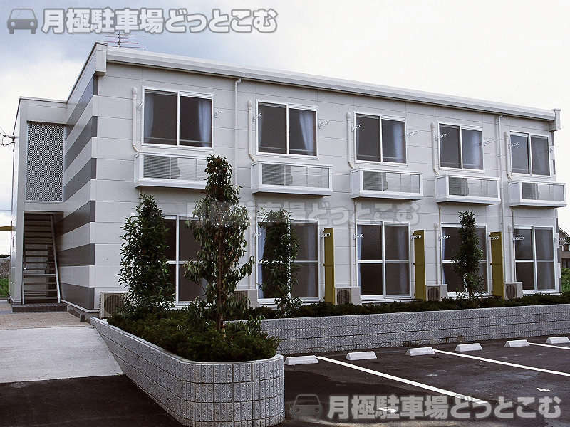 大津市真野5－30－7の月極駐車場1