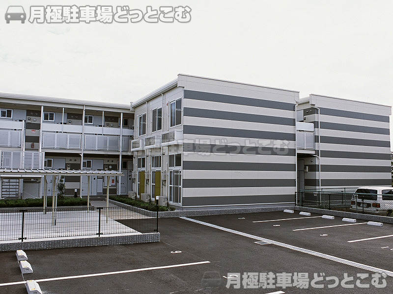 交野市郡津1－59－12の月極駐車場1