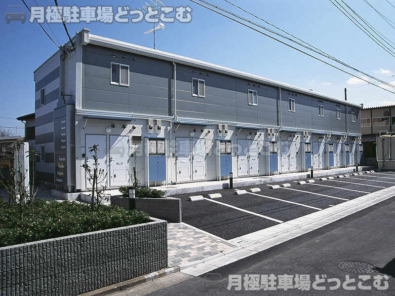 八王子市椚田町316－2の月極駐車場1