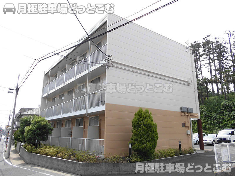 千葉市中央区宮崎1－18－27の月極駐車場1