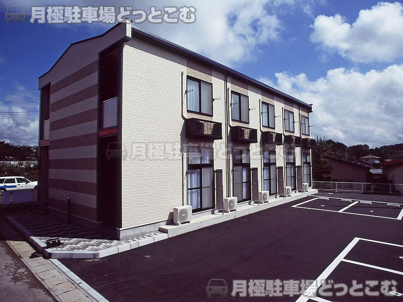 福島市松川町天王原82－3の月極駐車場1