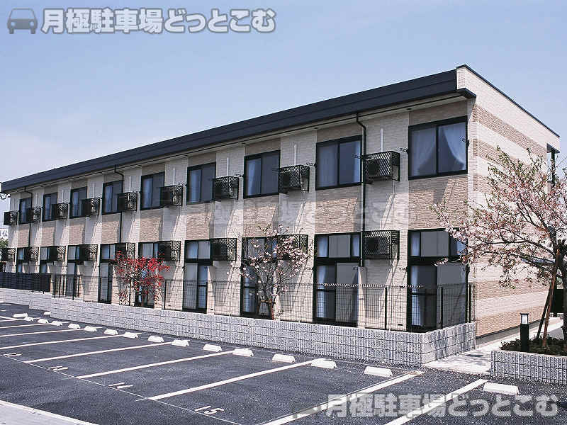 彦根市小泉町249－1の月極駐車場1