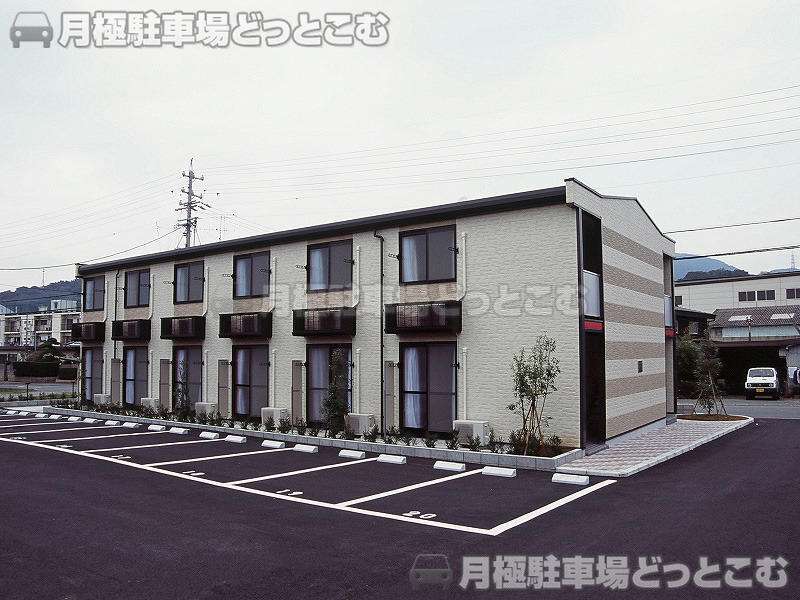 静岡市清水区蒲原5111－1－1－1の月極駐車場1