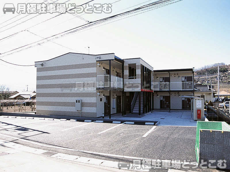 甲府市東光寺2－20－24の月極駐車場2