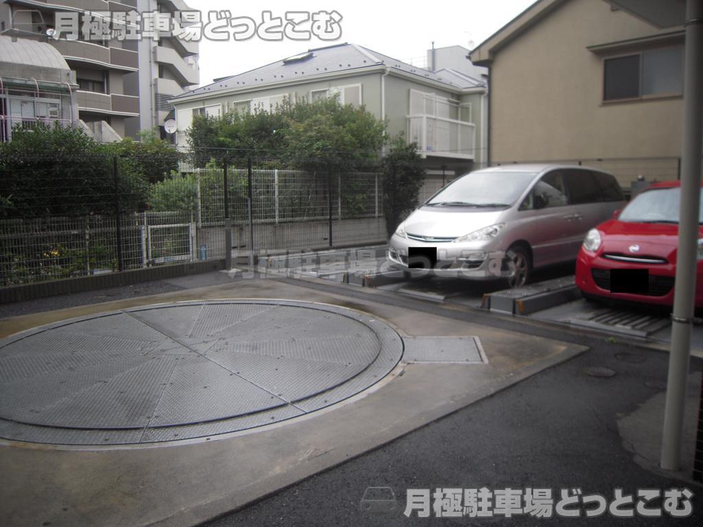 豊島区目白5-5-3の月極駐車場1