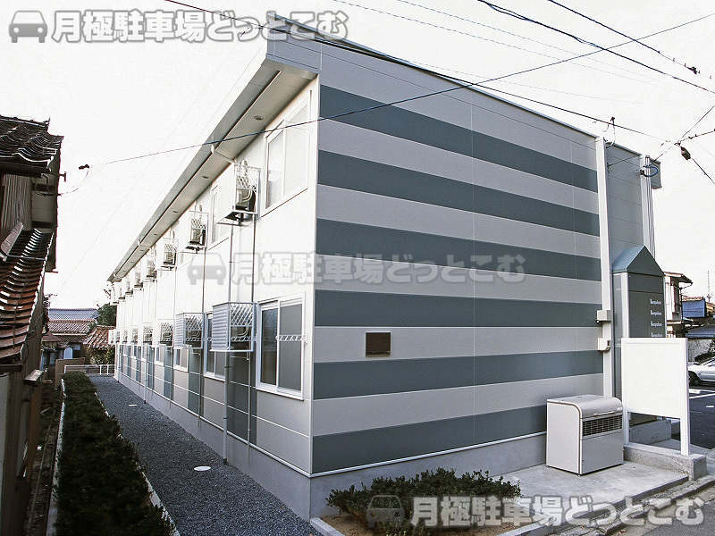 鳥取市立川町4－85の月極駐車場2