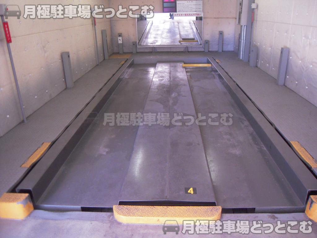 世田谷区用賀2-19-9の月極駐車場4