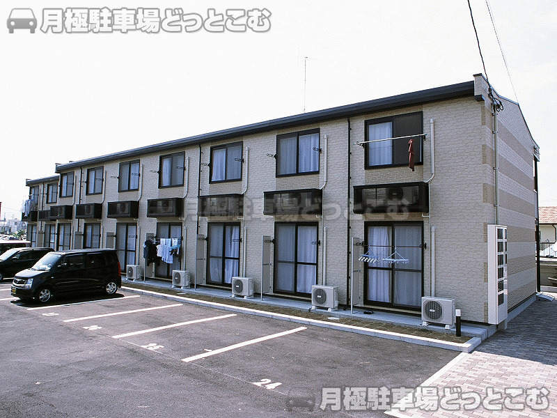 四国中央市上柏町12－1の月極駐車場1