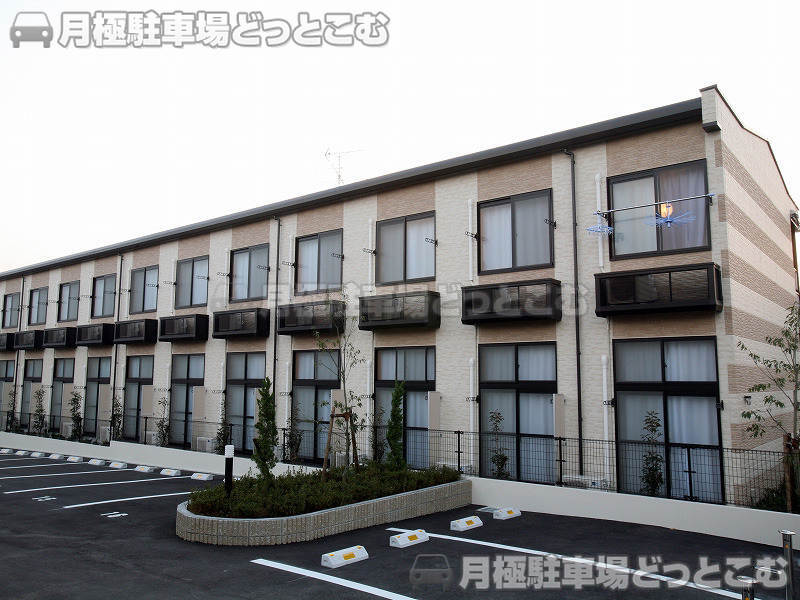 堺市中区深井中町1952－2の月極駐車場1