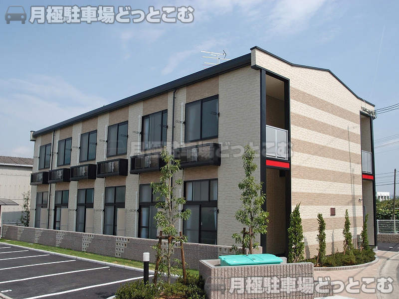 堺市美原区多治井36－4の月極駐車場1