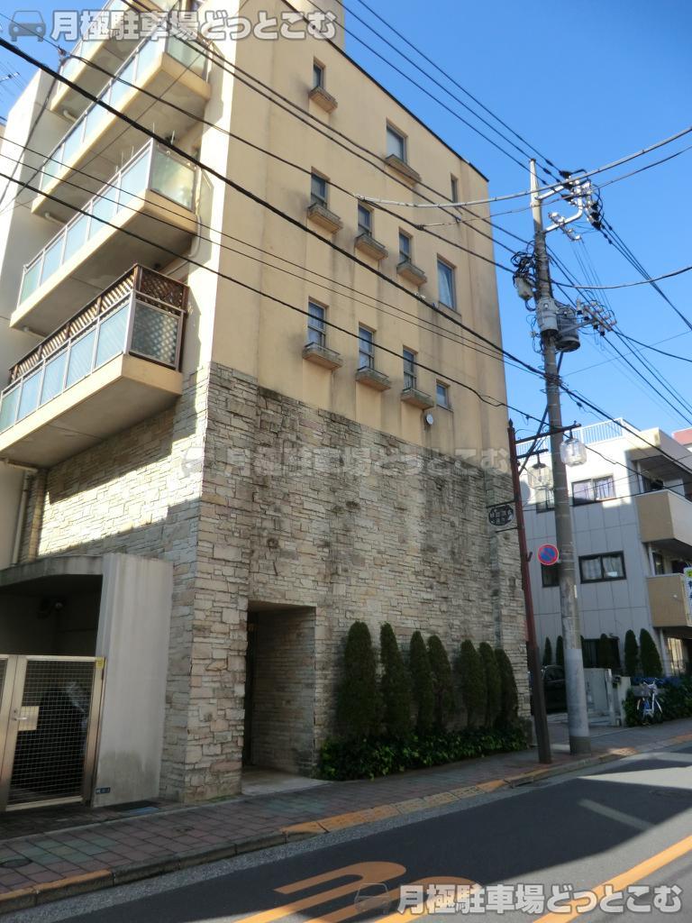 大田区田園調布1-34-2の月極駐車場3