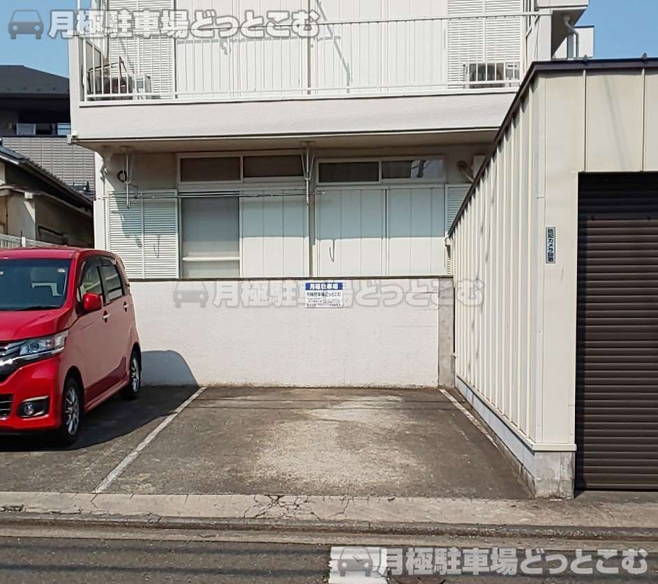 小金井市前原町3丁目15-5の月極駐車場2