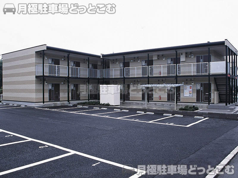 水戸市見川3－1096－2の月極駐車場1