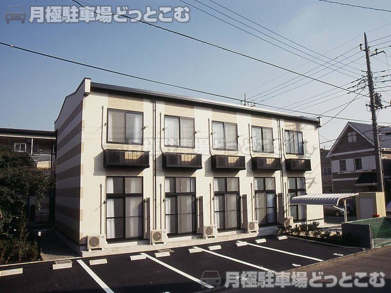 相模原市緑区二本松3－30－8の月極駐車場1