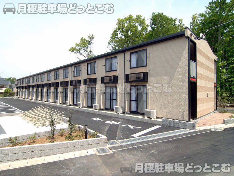 柏市みどり台2－22－62の月極駐車場1