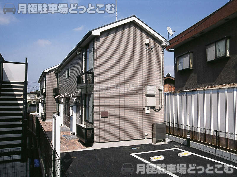 府中市南町4－14－7の月極駐車場1