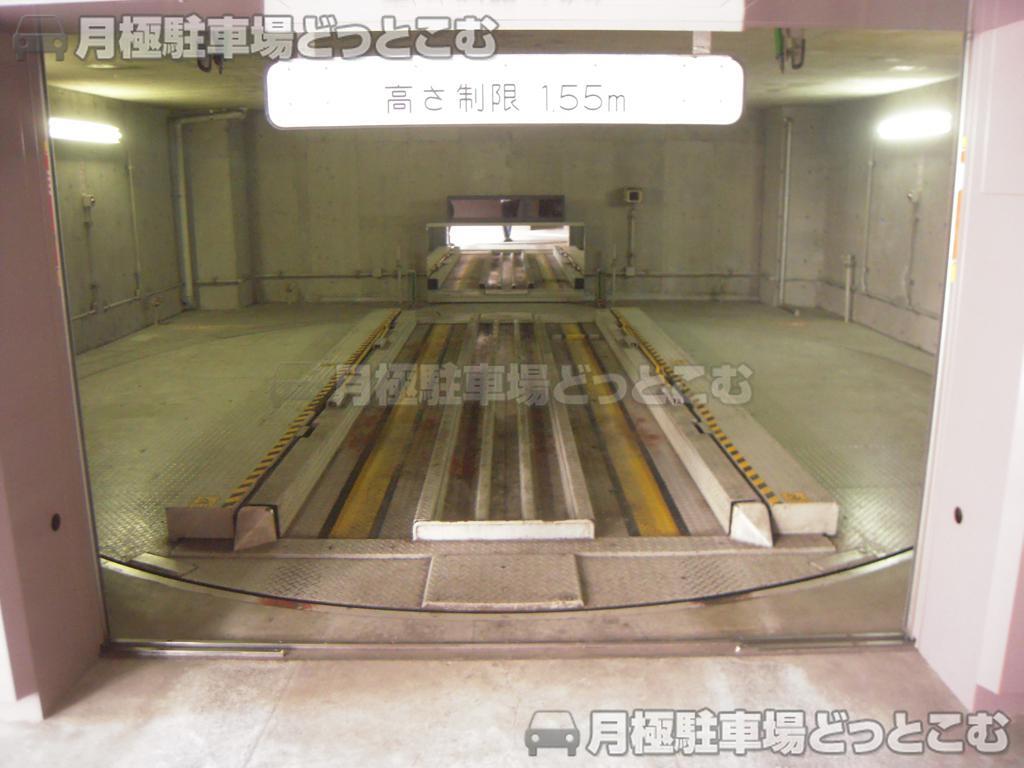 杉並区高円寺南1-24-14の月極駐車場2