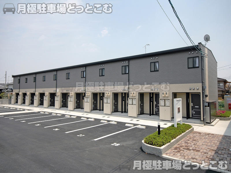 倉敷市連島町鶴新田2318－1の月極駐車場1