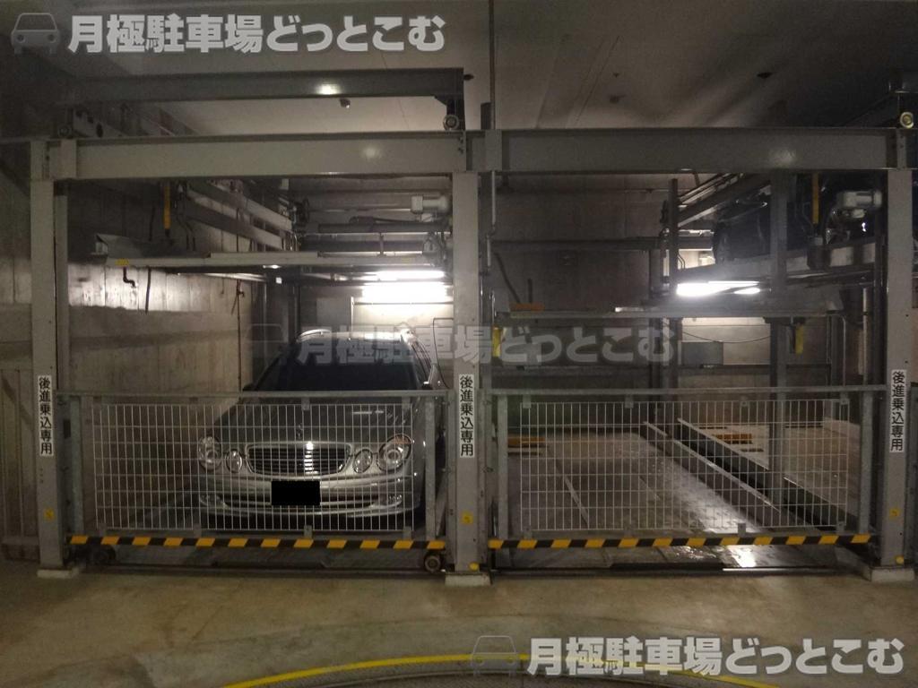 渋谷区東3-1-17の月極駐車場4