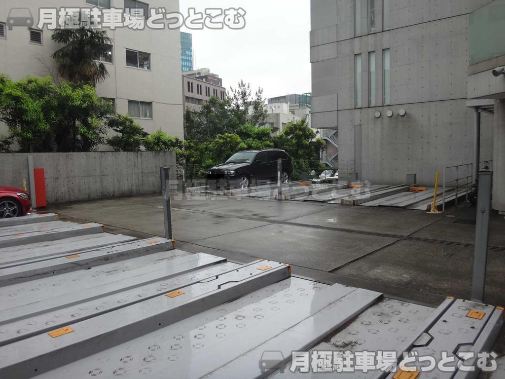 渋谷区千駄ヶ谷3-59-4の月極駐車場3