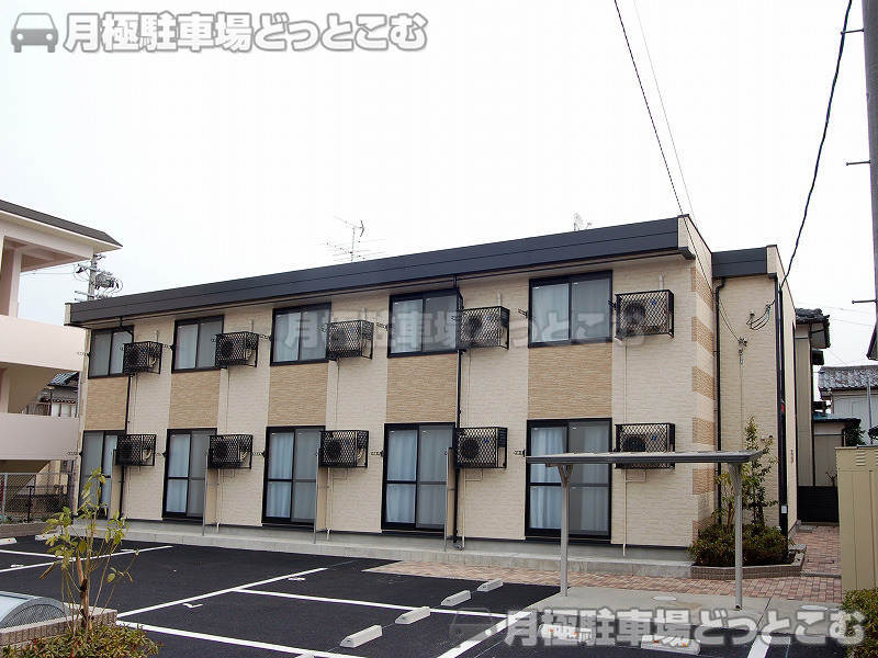 新潟市東区粟山1－5－17の月極駐車場1