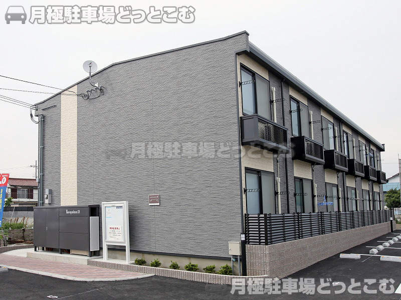 明石市魚住町金ケ崎宮ノ前743－の月極駐車場1