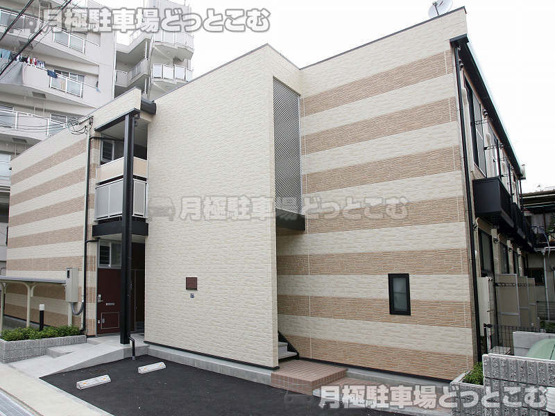 神戸市兵庫区下祇園町29－3の月極駐車場1