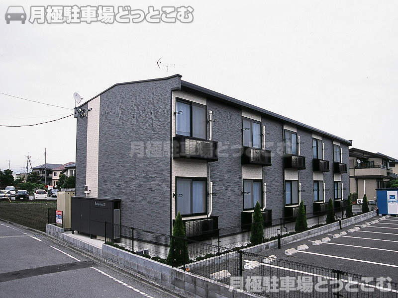 中巨摩郡昭和町河西鶴住134－1の月極駐車場2