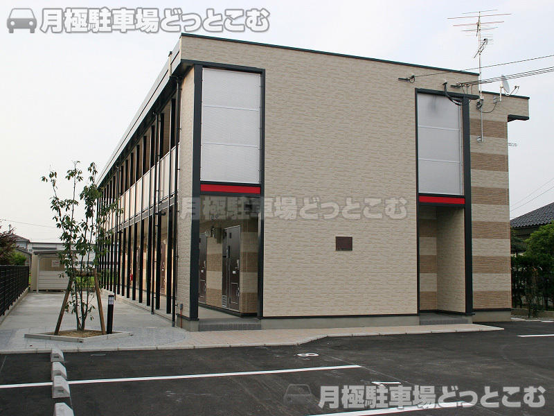 能美市大長野町ト2－1の月極駐車場1