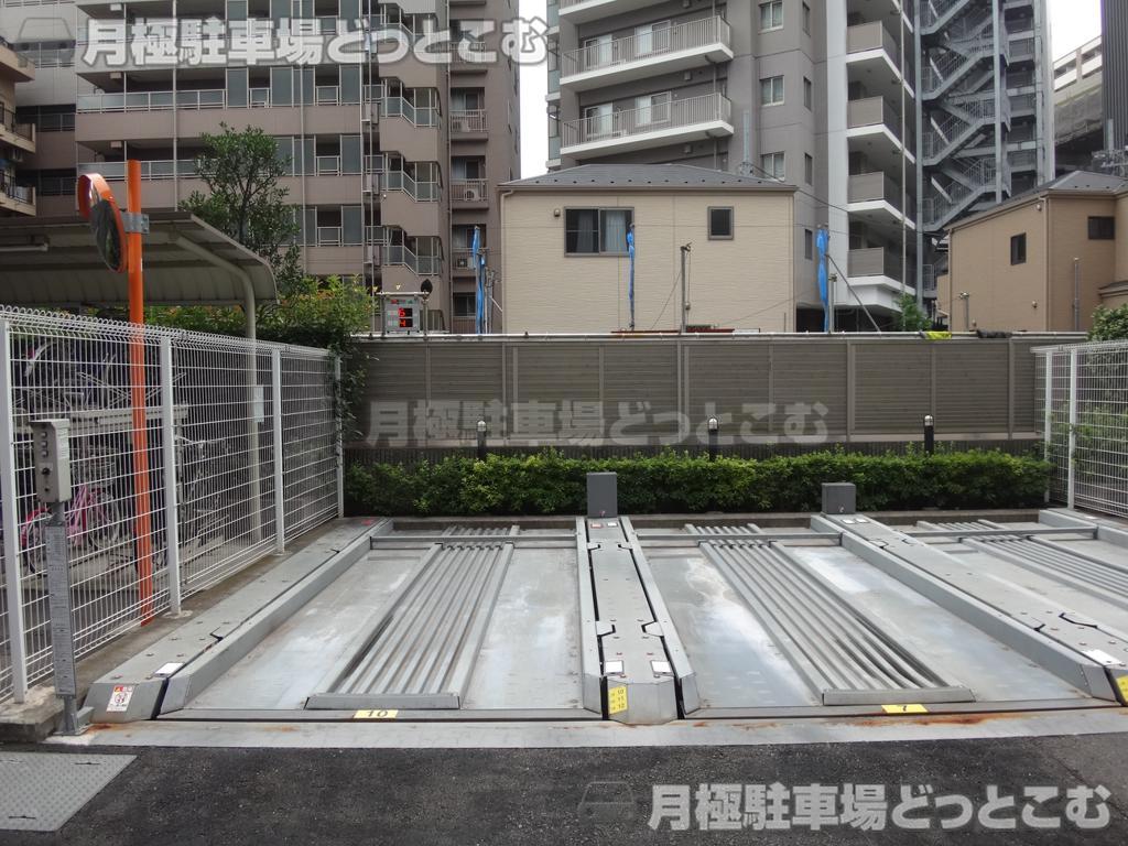 板橋区仲宿55-8の月極駐車場2