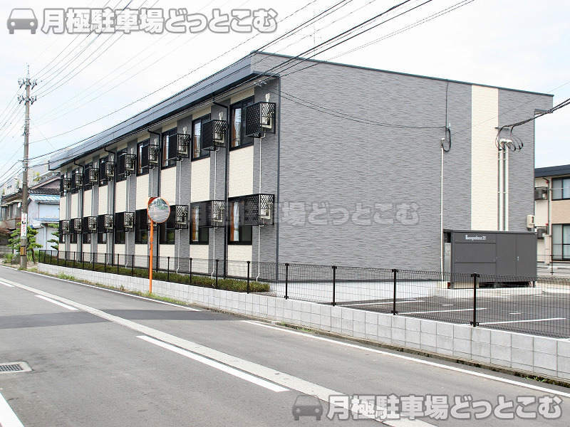 黒部市牧野985－1の月極駐車場2