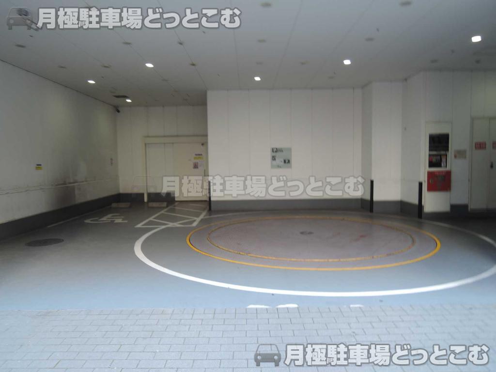 豊島区池袋2-40-13の月極駐車場2