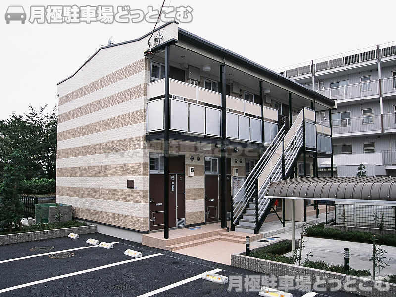 立川市錦町6－28－21の月極駐車場1