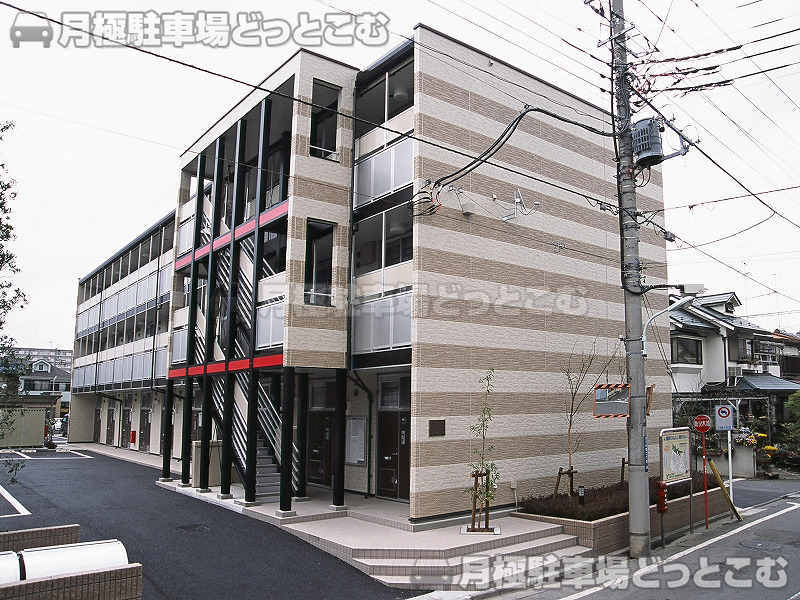 武蔵村山市大南2－116－1の月極駐車場1