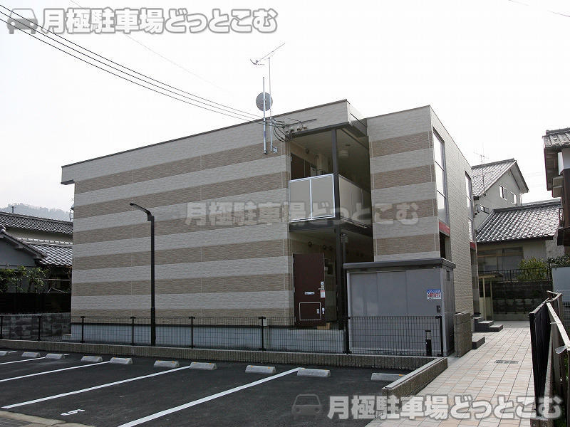 舞鶴市行永東町35－9の月極駐車場1