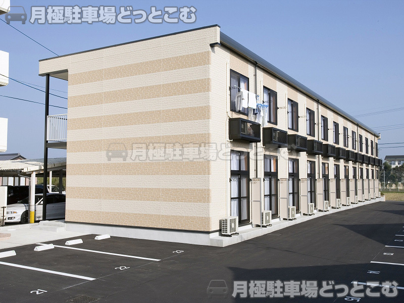 都城市下川東2－3341の月極駐車場2