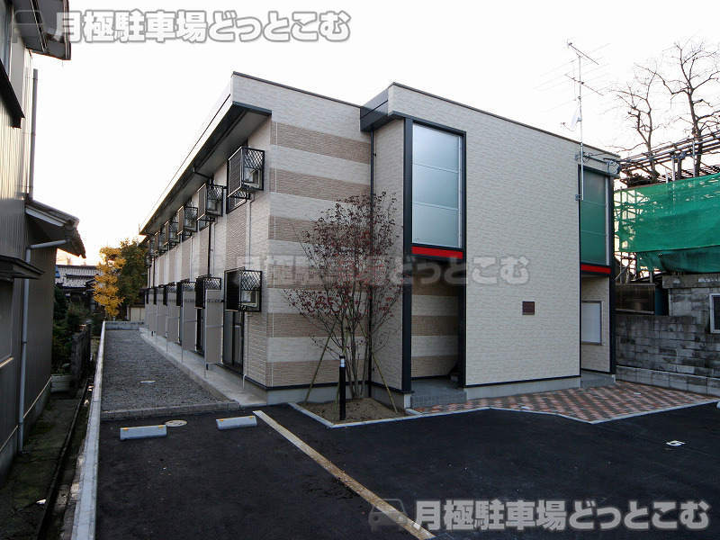 富山市五福499－1の月極駐車場1