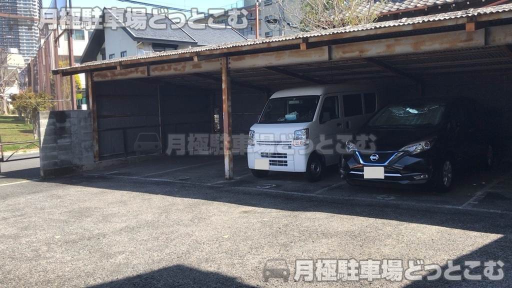 葛飾区新宿4の月極駐車場2