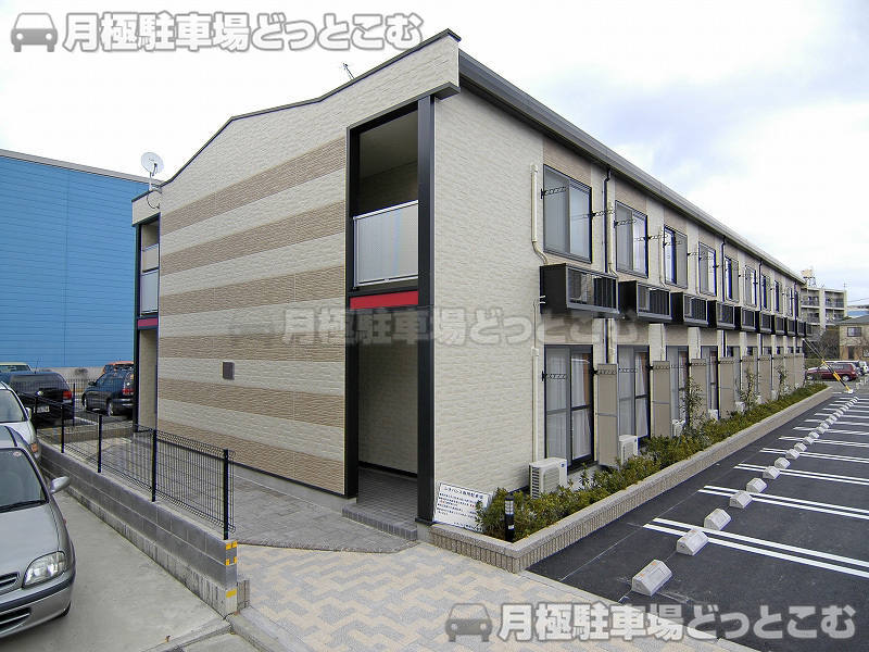 静岡市清水区宮加三646－7の月極駐車場1
