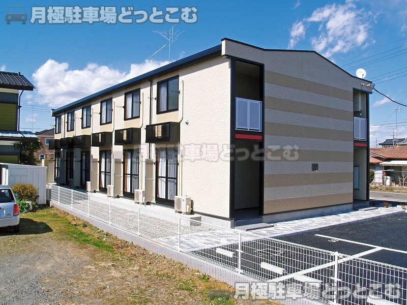 石岡市東光台4－11－10の月極駐車場1