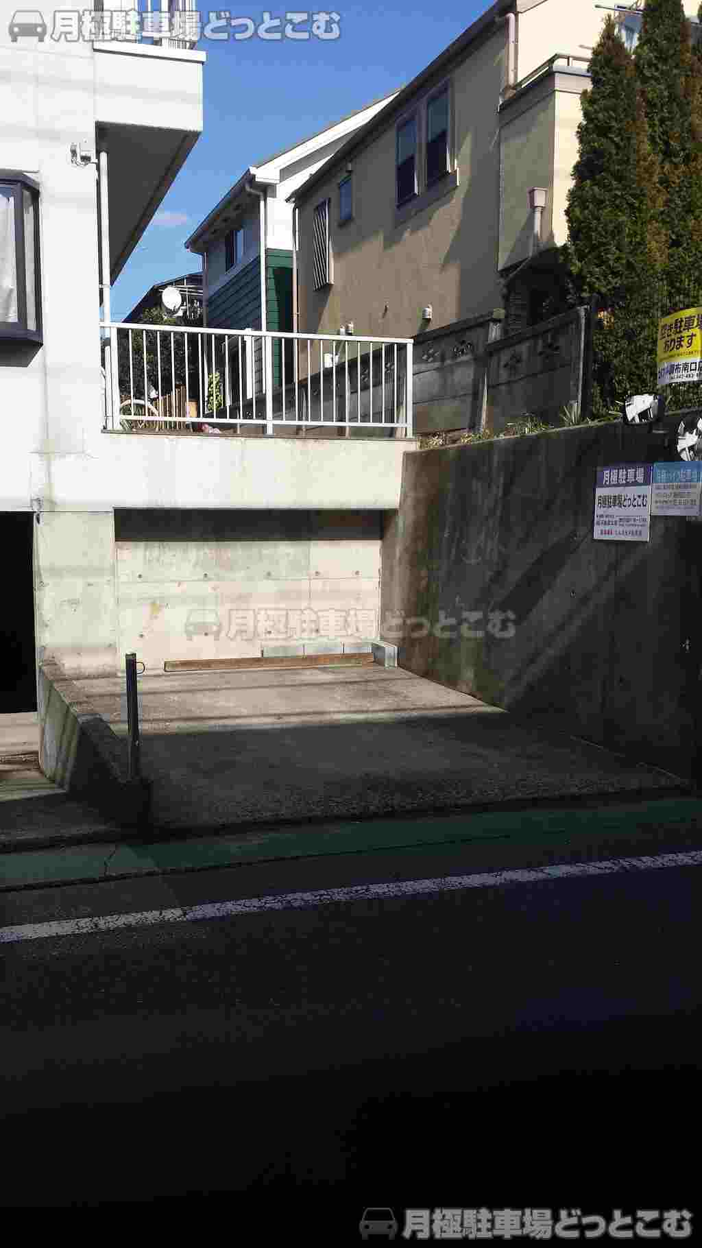 調布市東つつじヶ丘3-25-11の月極駐車場2
