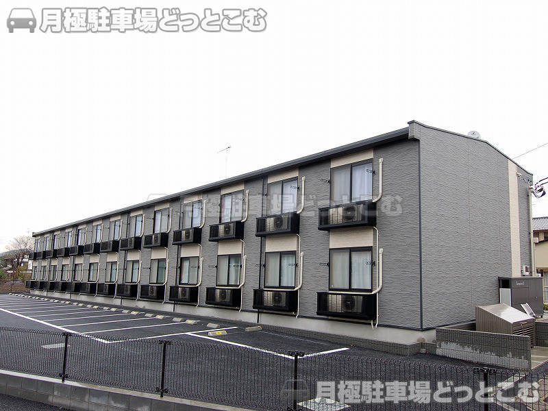 太田市石原町334－1の月極駐車場1